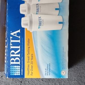 BRITA Pitcher / Dispenser Replacement Filters 2-Packs NIB